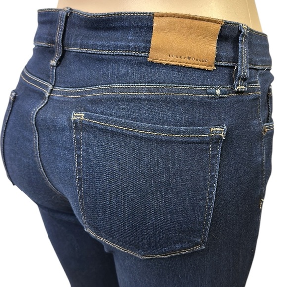 Lucky Brand Lolita Orta Boot Cut Denim Dark Wash Blue Jeans Womens 27 Waist sz 4 - Picture 2 of 14